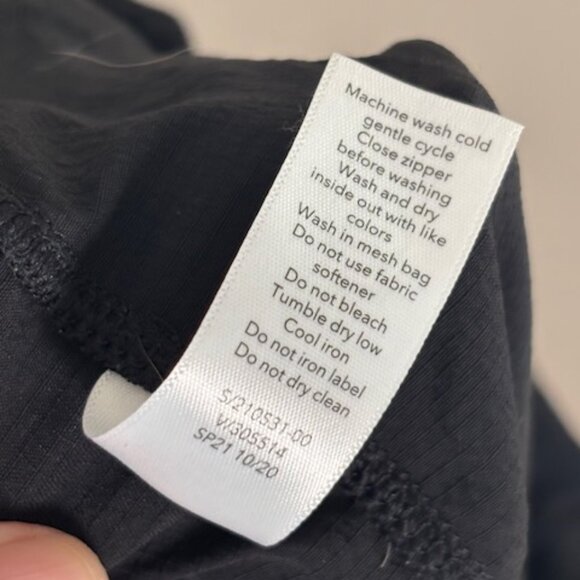 Athleta Trekkie Hike Pant black, size 4 - Picture 3 of 6